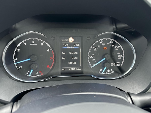 Used Toyota Yaris 2020 for sale - 76309288: Photo 9