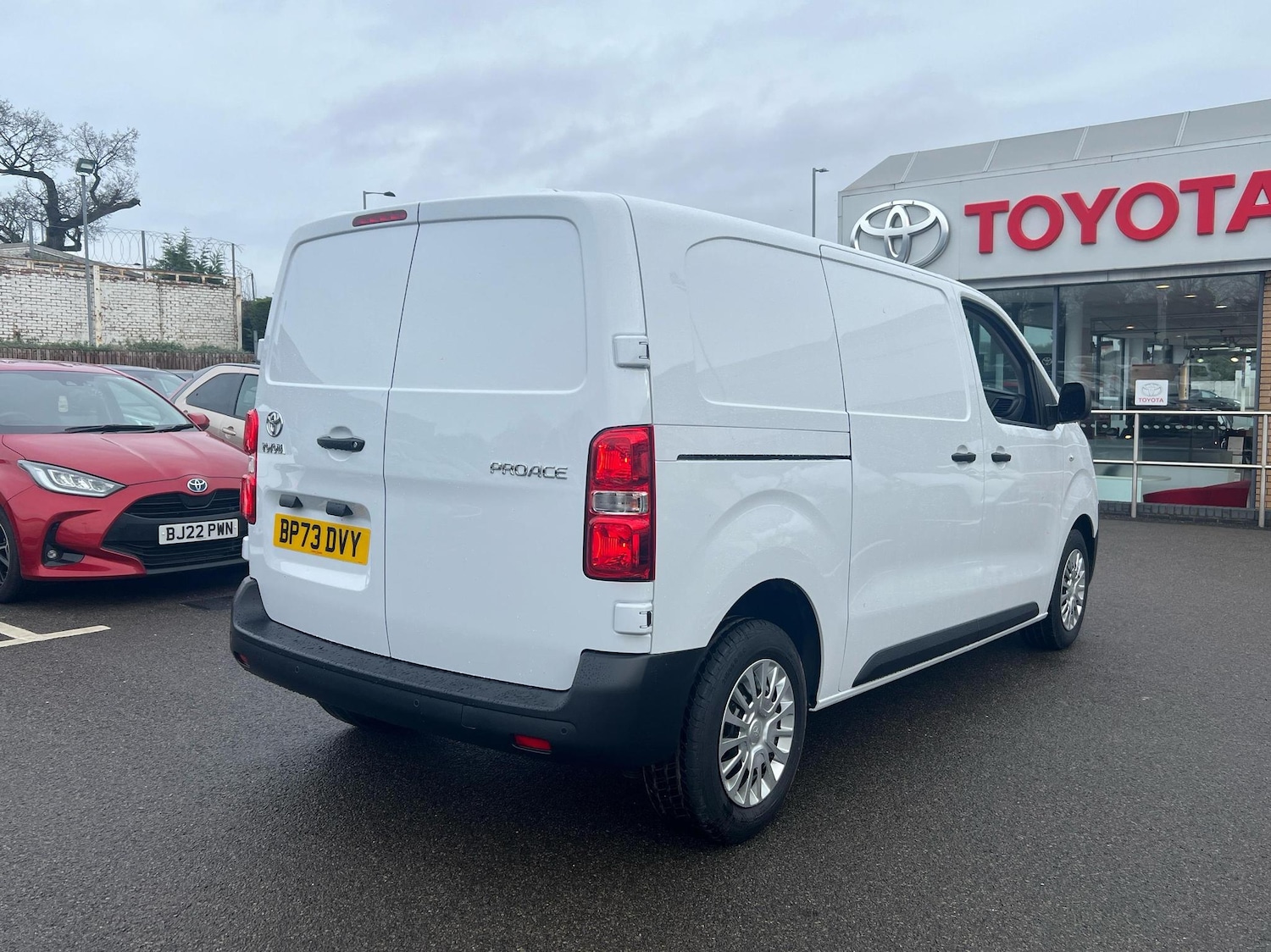 Used Toyota ProAce 2023 for sale - 77280558: Photo 2