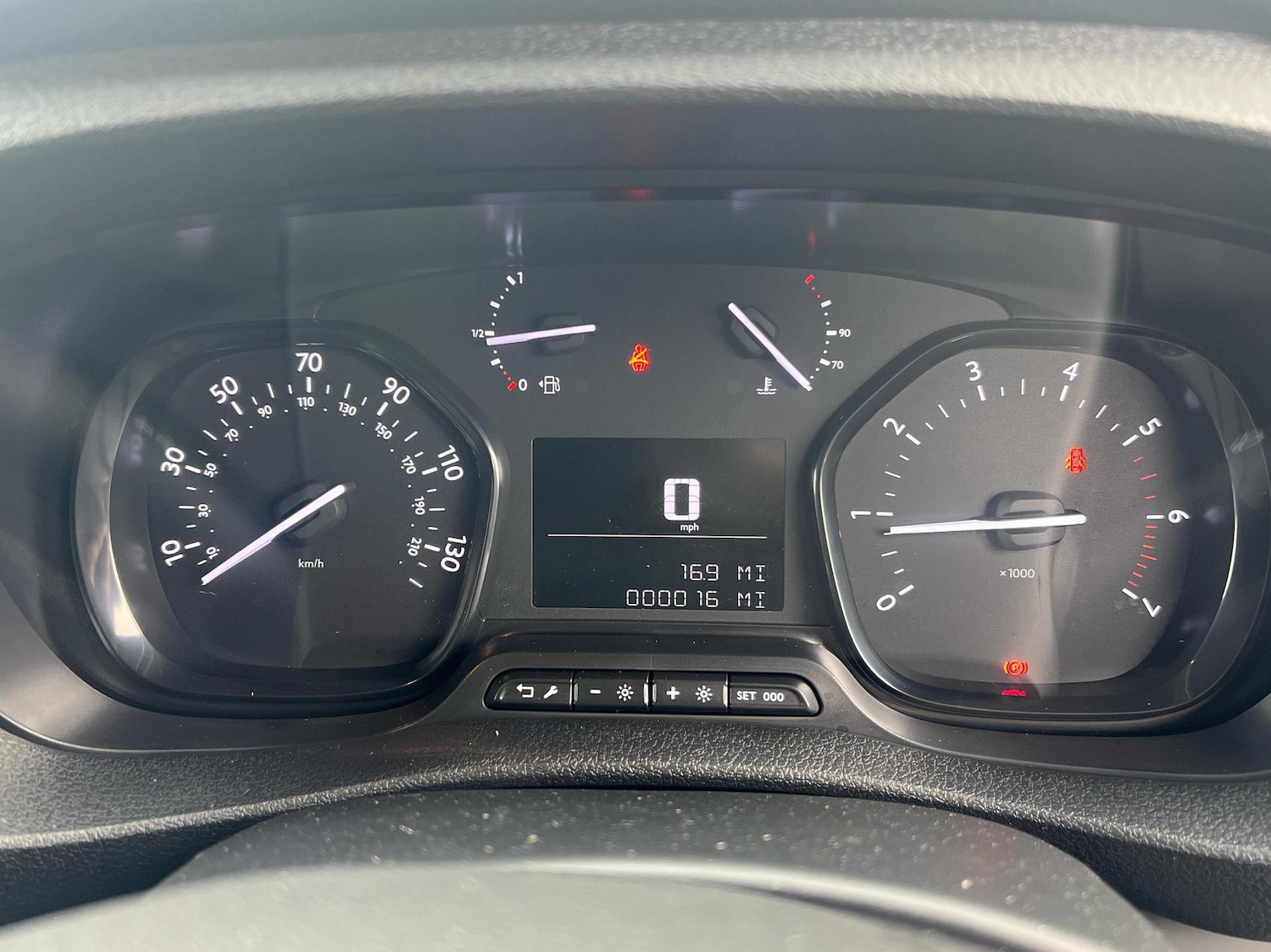 Used Toyota ProAce 2023 for sale - 77280558: Photo 9