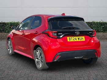 Used Toyota Yaris 2024 for sale - 79375479: Photo
