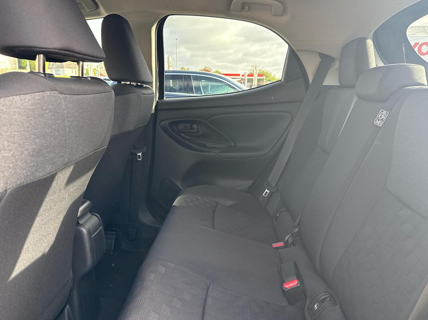 Used Toyota Yaris 2025 for sale - 77587932: Photo 12