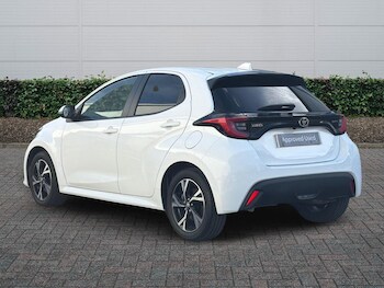 Used Toyota Yaris 2025 for sale - 77724922: Photo