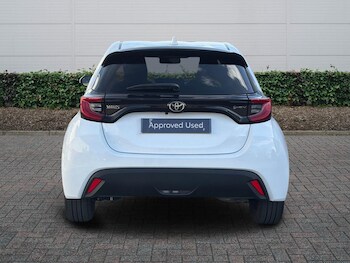 Used Toyota Yaris 2025 for sale - 77724922: Photo