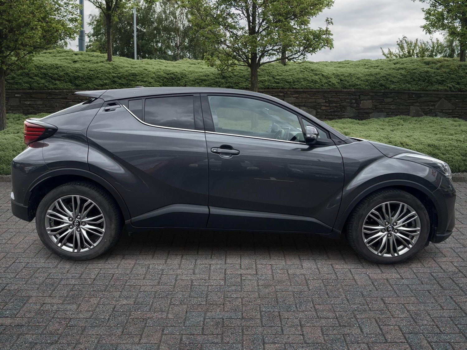 Used Toyota C-HR 2023 for sale - 76139797: Photo 16