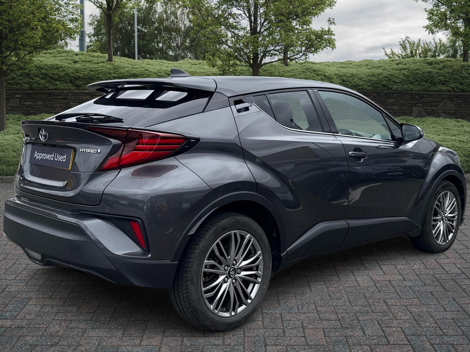 Used Toyota C-HR 2023 for sale - 76139797: Photo 2