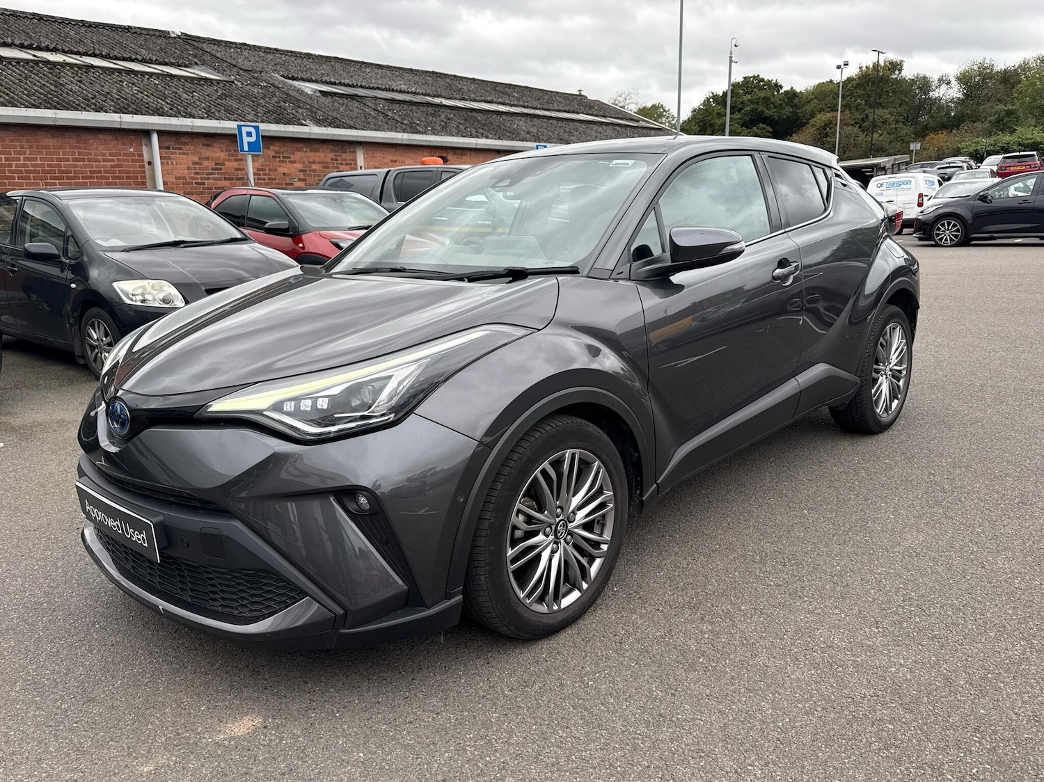 Used Toyota C-HR 2023 for sale - 76139797: Photo 22