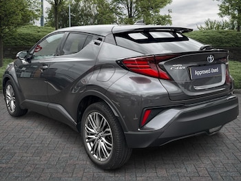 Used Toyota C-HR 2023 for sale - 76139797: Photo 4