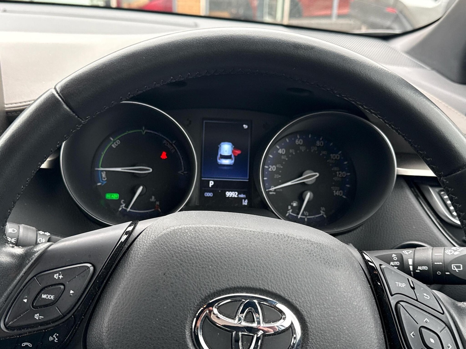 Used Toyota C-HR 2023 for sale - 76139797: Photo 9