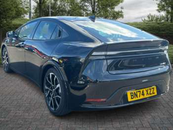 Used Toyota Prius 2024 for sale - 74058403: Photo