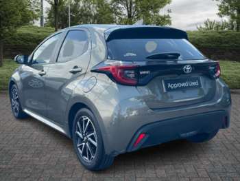 Used Toyota Yaris 2023 for sale - 75061918: Photo