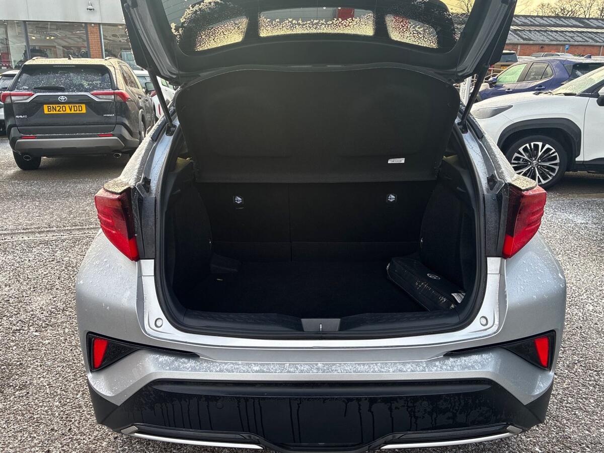 Used Toyota C-HR 2022 for sale - 77401191: Photo 10