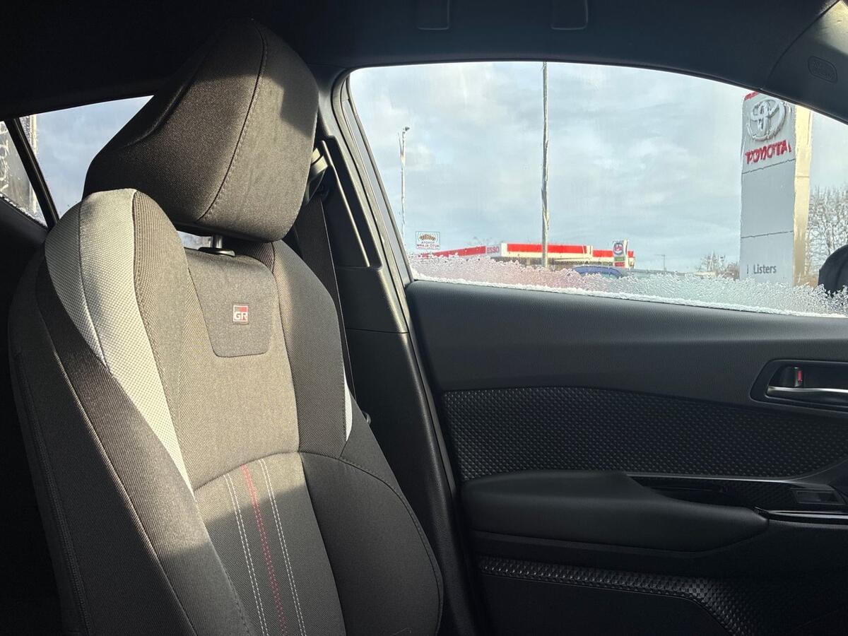 Used Toyota C-HR 2022 for sale - 77401191: Photo 14