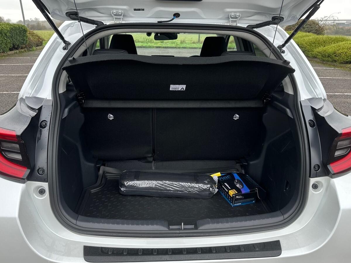 Used Toyota Yaris 2025 for sale - 76523235: Photo 10