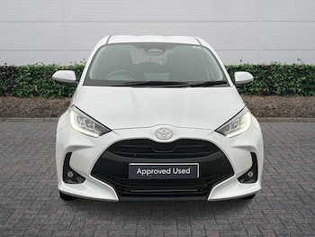 Used Toyota Yaris 2025 for sale - 76523235: Photo