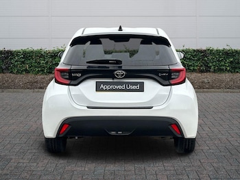 Used Toyota Yaris 2025 for sale - 76523235: Photo