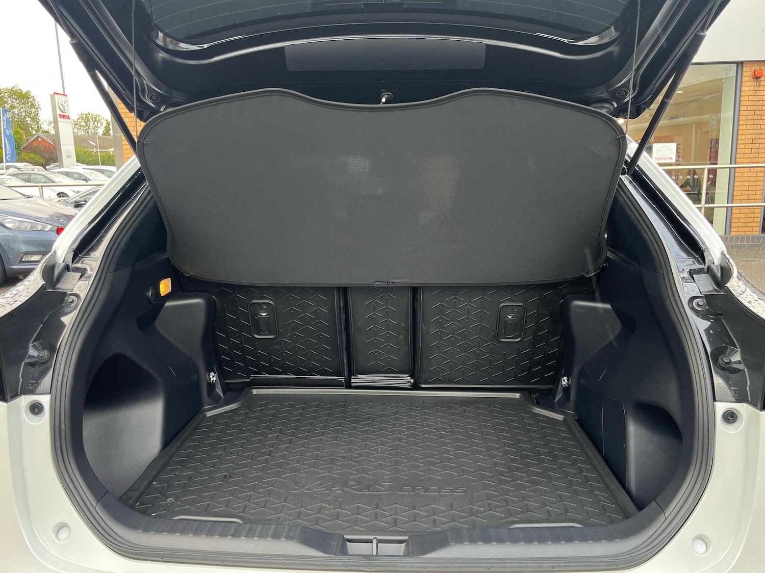 Vehicle 27