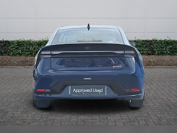 Used Toyota Prius 2025 for sale - 77587940: Photo