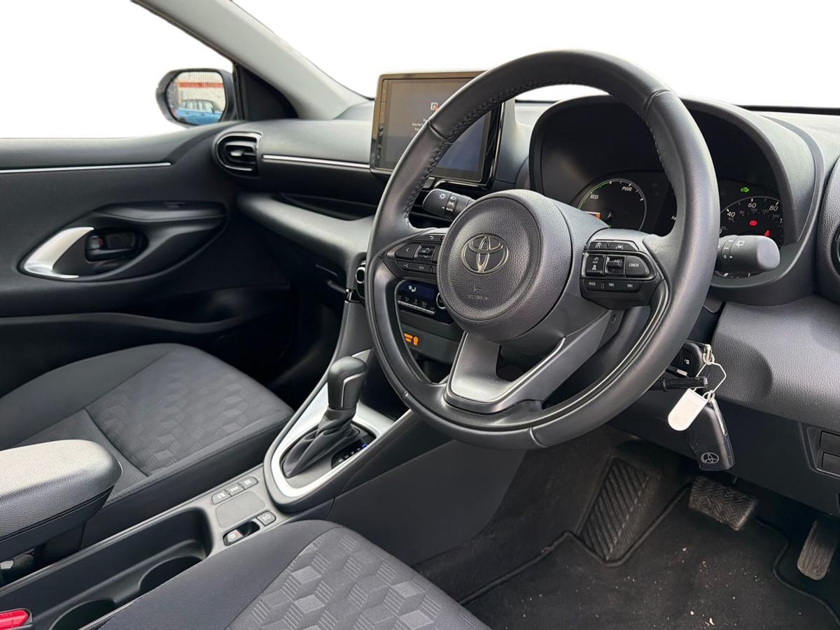 Used Toyota Yaris 2025 for sale - 76716805: Photo 12