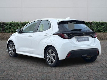 Used Toyota Yaris 2025 for sale - 76716805: Photo