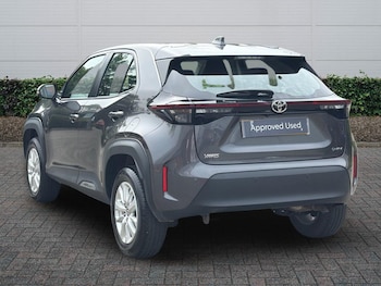 Used Toyota Yaris Cross 2024 for sale - 79449233: Photo