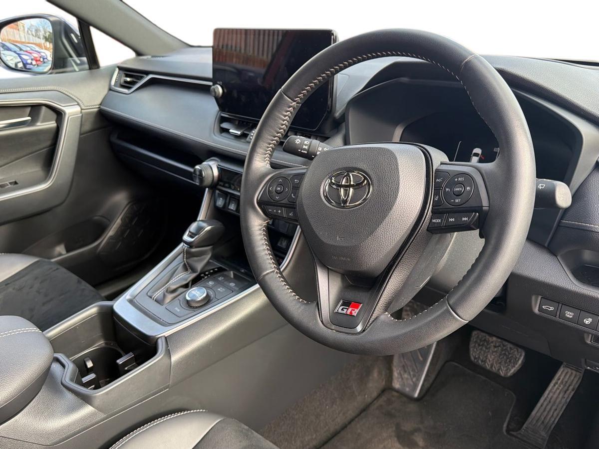 Used Toyota RAV4 2024 for sale - 77971437: Photo 12