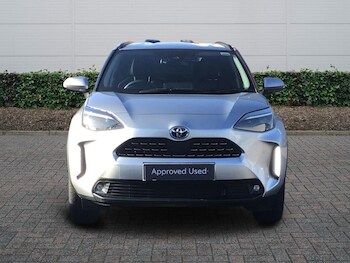 Used Toyota Yaris 2023 for sale - 77794847: Photo