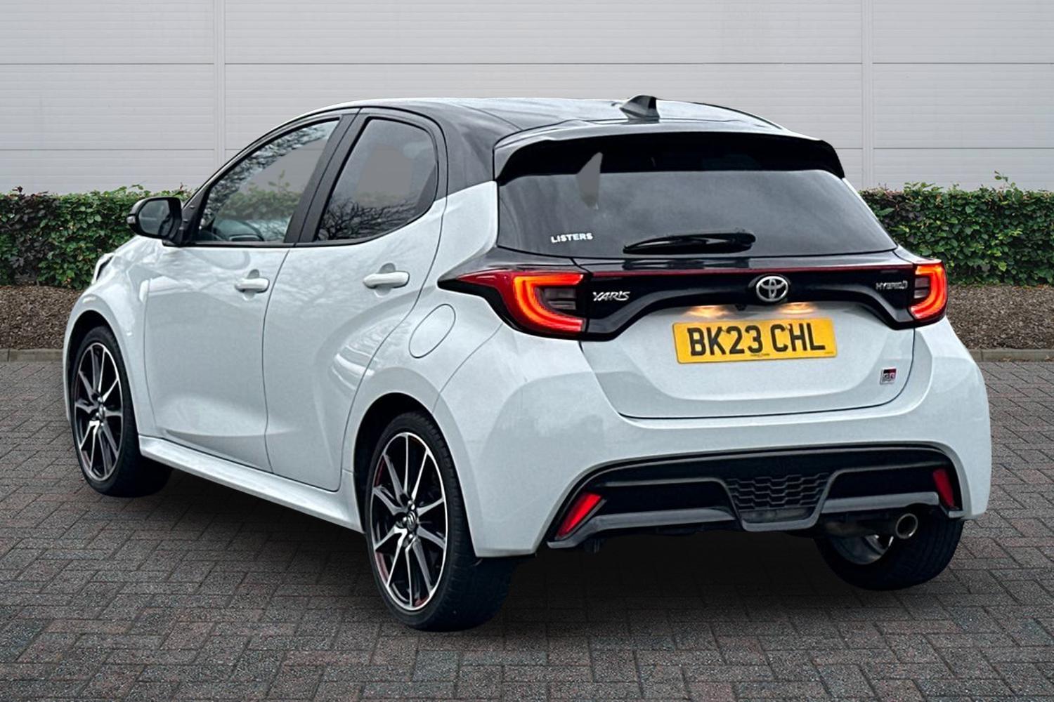 Used Toyota Yaris 2023 for sale - 77941480: Photo 2