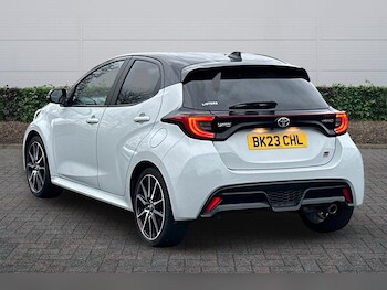 Used Toyota Yaris 2023 for sale - 77941480: Photo