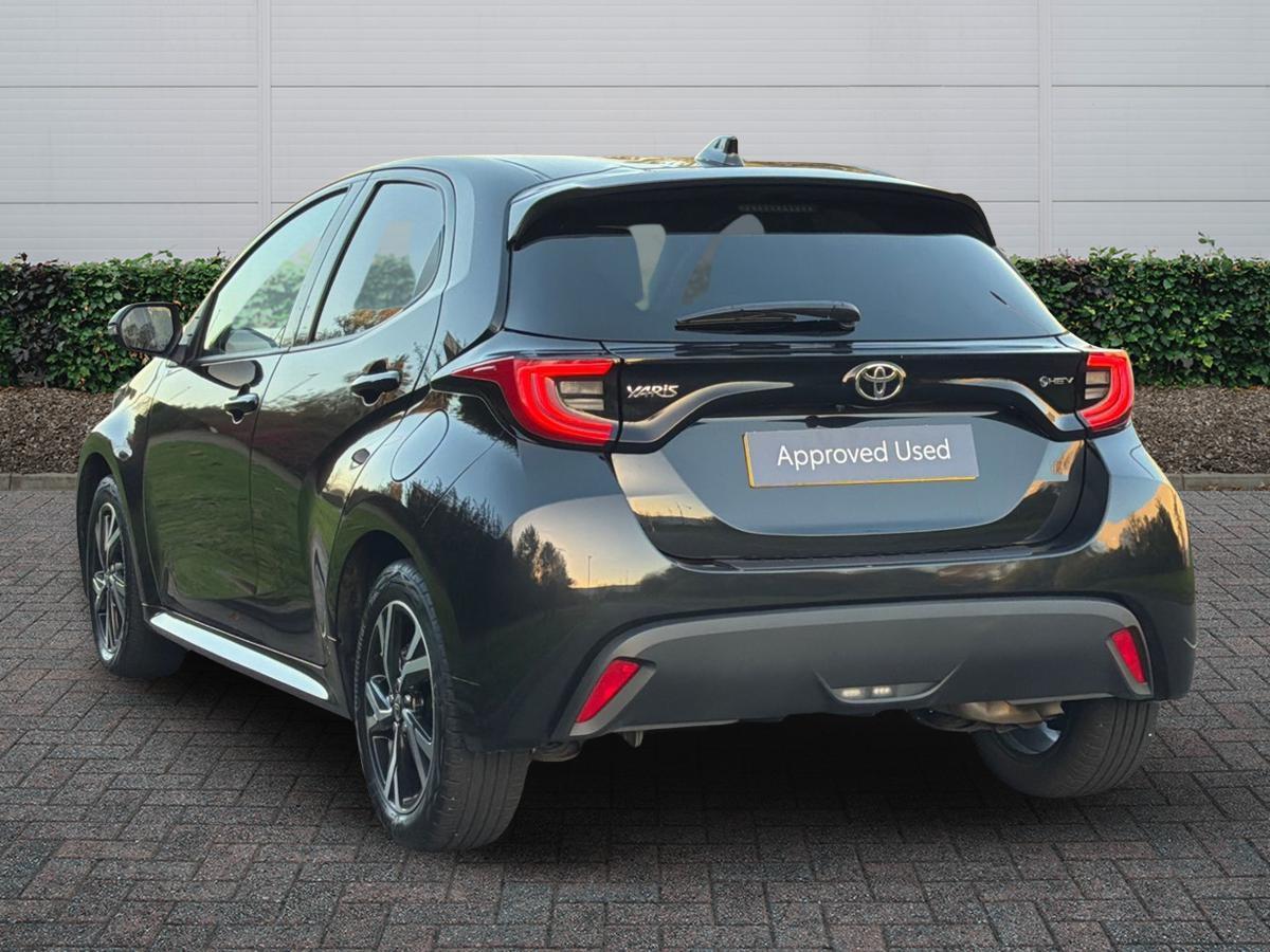 Used Toyota Yaris 2025 for sale - 76500894: Photo 2