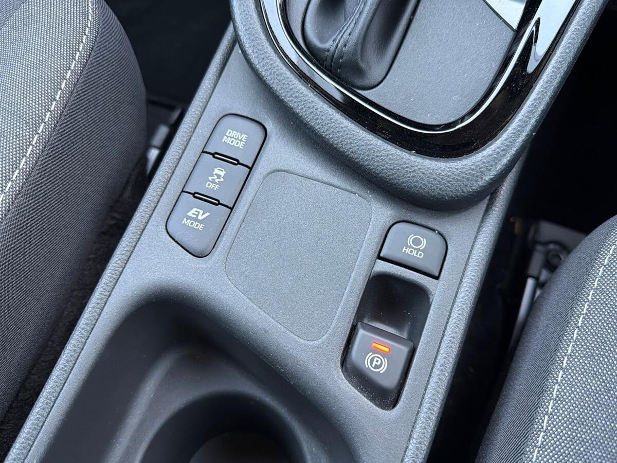 Used Toyota Yaris 2025 for sale - 76500894: Photo 21