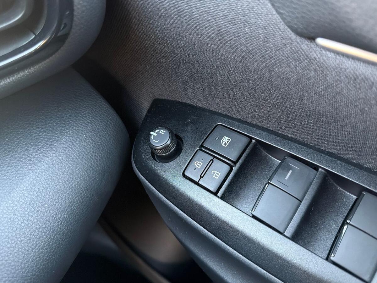 Used Toyota Yaris 2025 for sale - 76500894: Photo 23