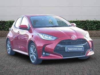 Used Toyota Yaris 2024 for sale - 76730718: Photo