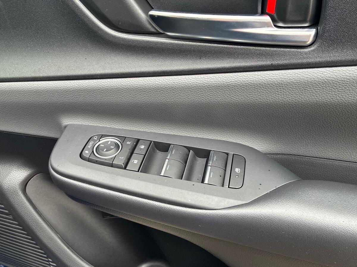 Used Toyota Prius 2025 for sale - 77941537: Photo 13