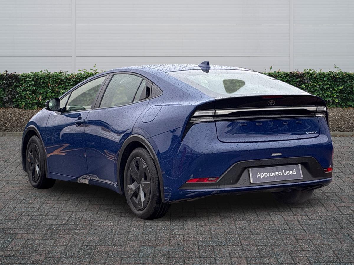 Used Toyota Prius 2025 for sale - 77941537: Photo 2