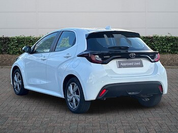 Used Toyota Yaris 2025 for sale - 77855135: Photo