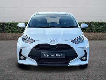 Used Toyota Yaris 2025 for sale - 77855135: Photo