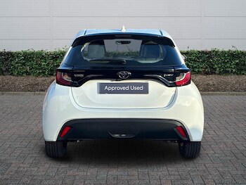 Used Toyota Yaris 2025 for sale - 77855135: Photo