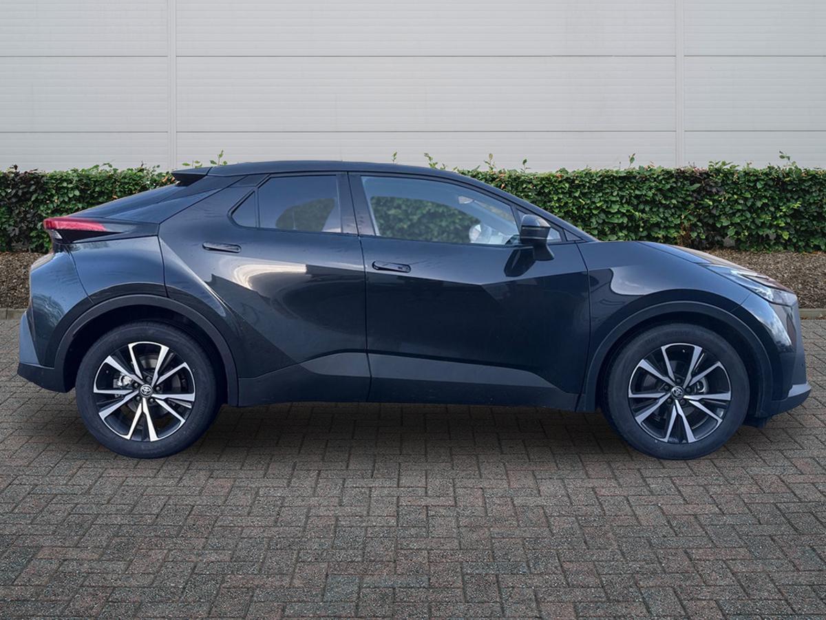 Used Toyota C-HR 2025 for sale - 77587931: Photo 5
