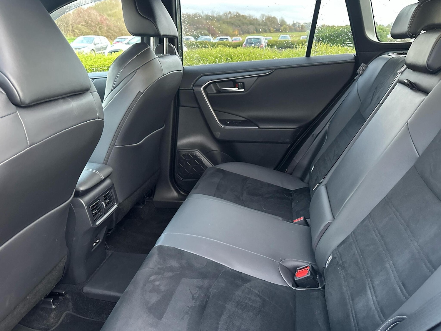 Used Toyota RAV4 2025 for sale - 77587924: Photo 12