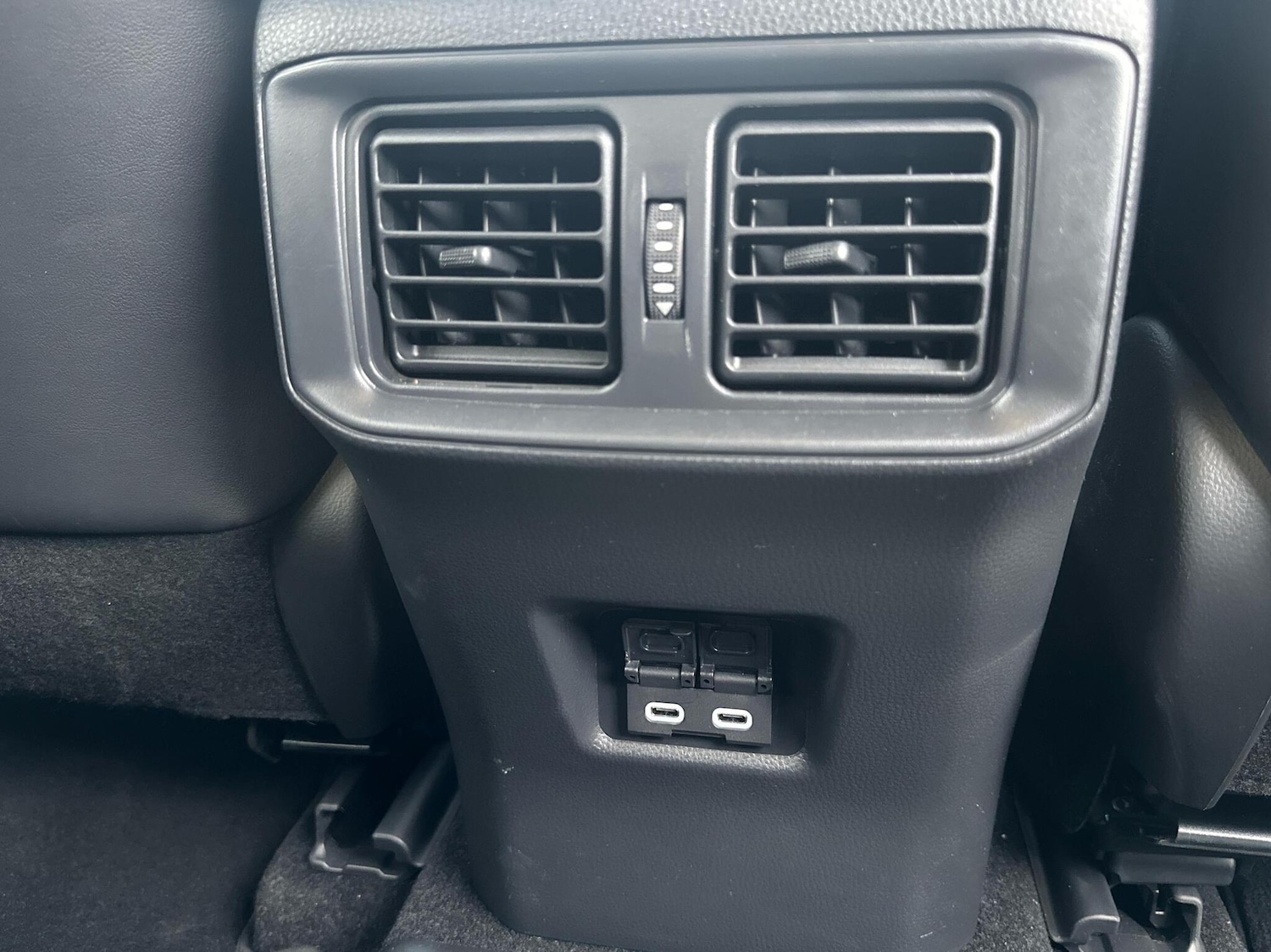 Used Toyota RAV4 2025 for sale - 77587924: Photo 29