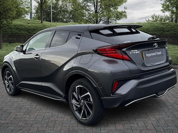 Used Toyota C-HR 2020 for sale - 76434321: Photo