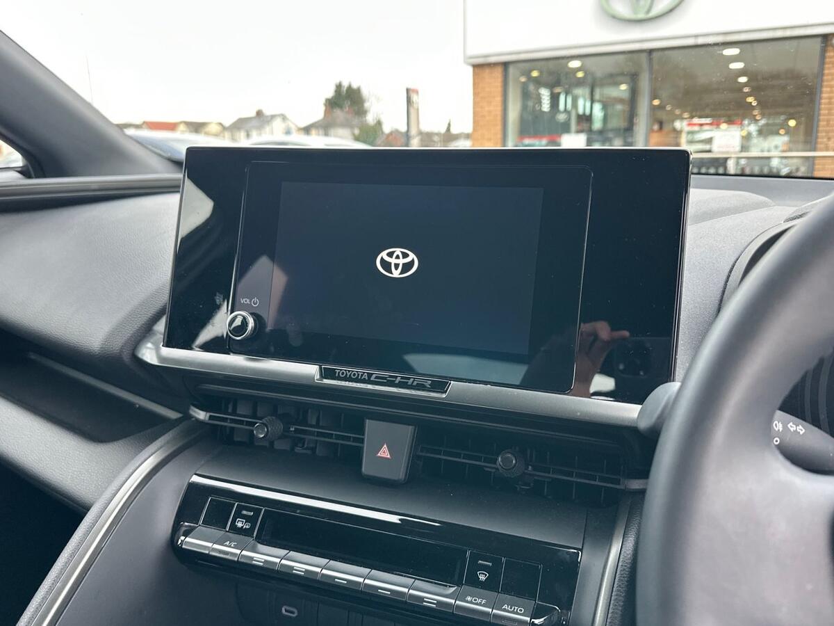 Used Toyota C-HR 2024 for sale - 77941527: Photo 11