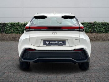 Used Toyota C-HR 2024 for sale - 77941527: Photo