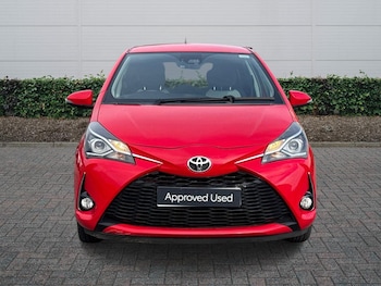 Used Toyota Yaris 2017 for sale - 78102560: Photo
