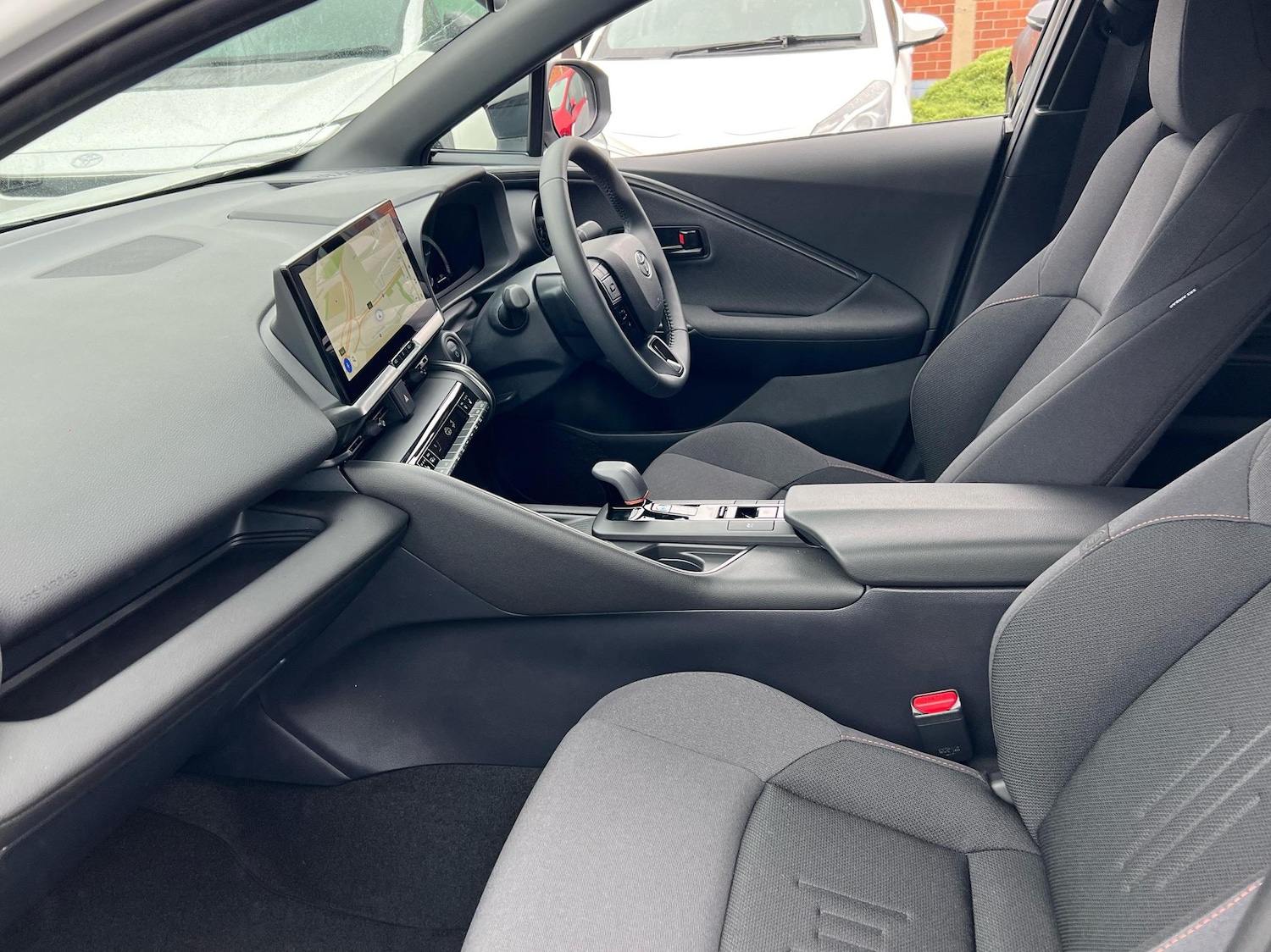 Used Toyota C-HR 2024 for sale - 76111678: Photo 10