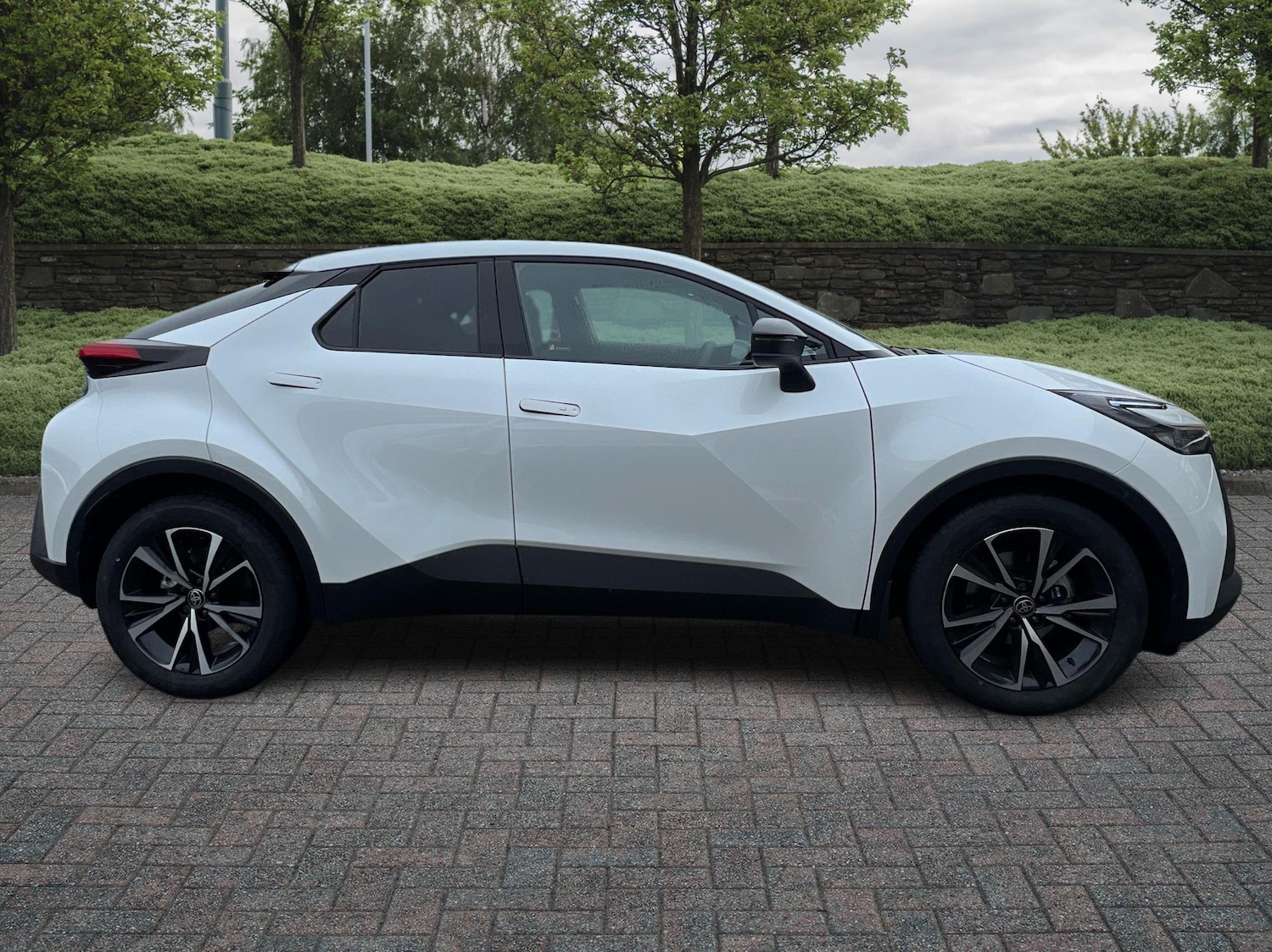Used Toyota C-HR 2024 for sale - 76111678: Photo 16