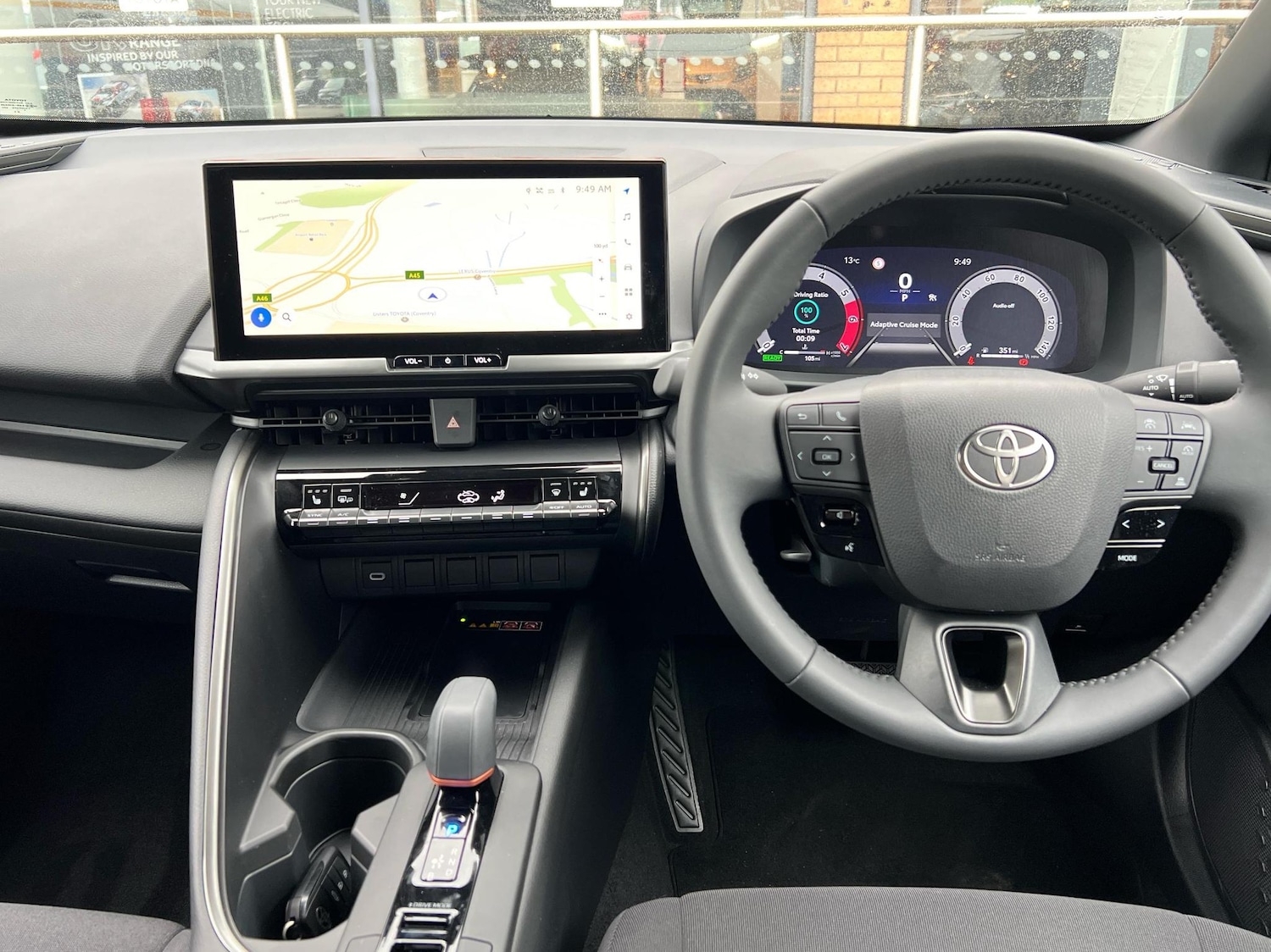 Used Toyota C-HR 2024 for sale - 76111678: Photo 5