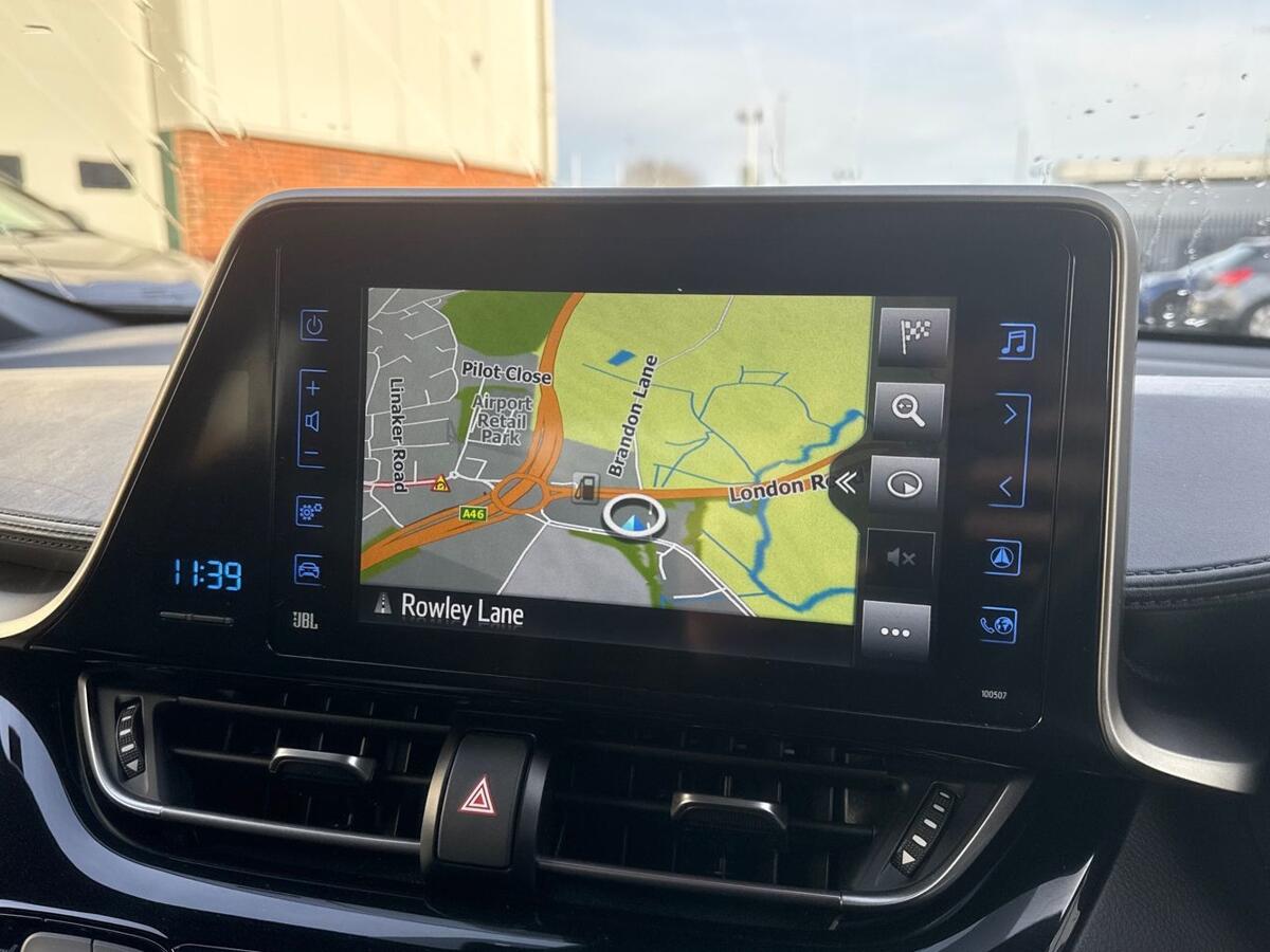 Used Toyota C-HR 2019 for sale - 77959273: Photo 11