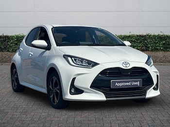 Used Toyota Yaris 2024 for sale - 78363729: Photo