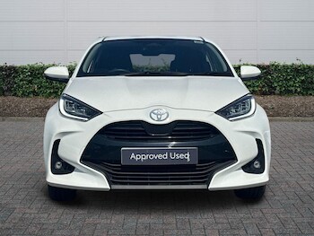 Used Toyota Yaris 2024 for sale - 78363729: Photo